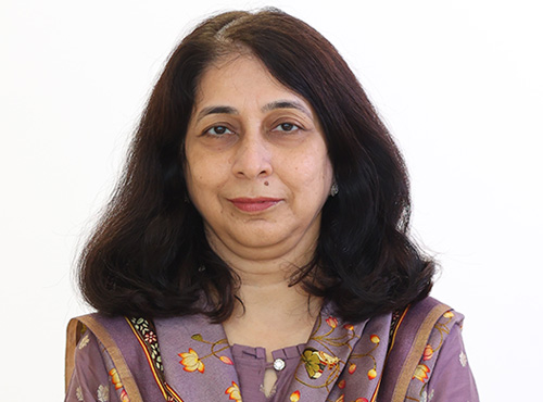 Dr. Charulata Pamnani 